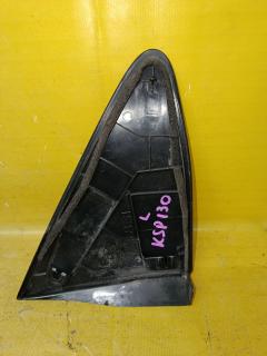 Накладка на крыло 60118-52070 на Toyota Vitz KSP130 Фото 2