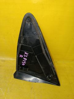 Накладка на крыло 60117-52070 на Toyota Vitz KSP130 Фото 2