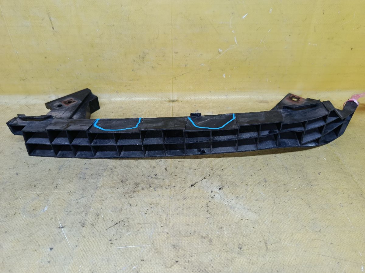 Крепление бампера 71190-SMA-000, 71198-SMA-003 на Honda Stream RN7 Фото 1