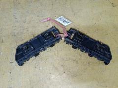 Крепление бампера на Honda Stream RN6 Фото 2