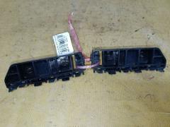 Крепление бампера на Honda Stream RN6, Переднее расположение