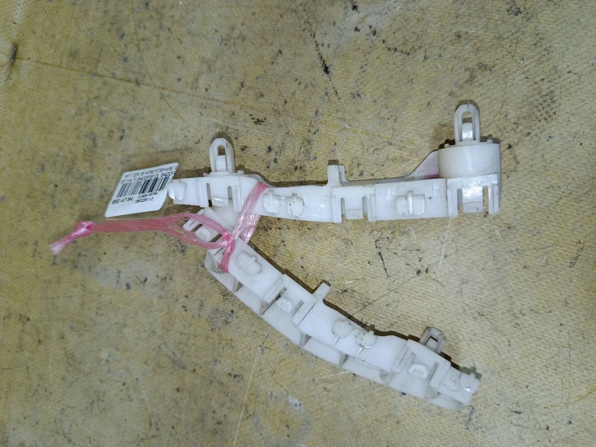 Крепление бампера 6400F813, 6400F814 на Mitsubishi Ek Space B11A Фото 3