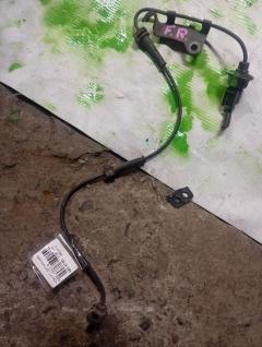 Датчик ABS 57450-TF0-003 на Honda Fit GE6 L13A Фото 3