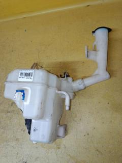 Бачок омывателя на Toyota Tank M900A Фото 2