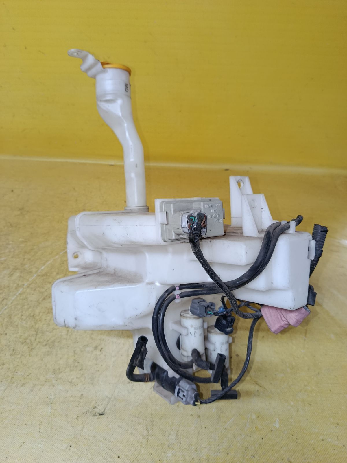 Бачок омывателя на Subaru Impreza GP7 Фото 1