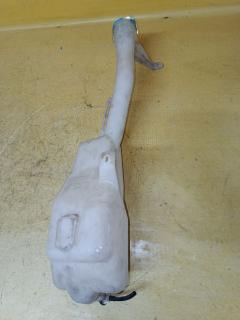 Бачок омывателя на Honda Stream RN6 Фото 2