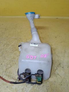 Бачок омывателя на Honda Fit GD1