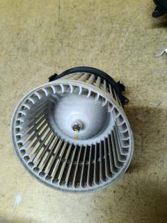 Мотор печки на Nissan March K13 Фото 2