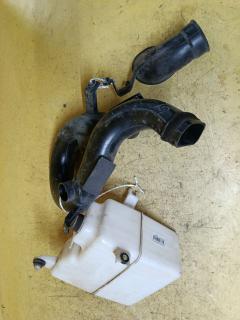 Влагоотделитель на Toyota Voxy ZRR70G 3ZR-FAE 17893-37030