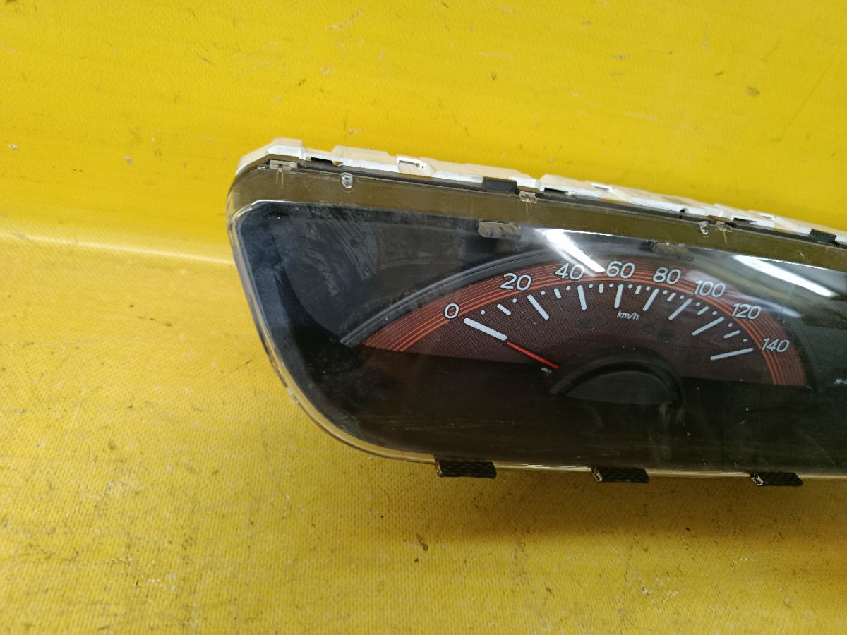 Спидометр на Daihatsu Tanto LA600S KF-VE Фото 1