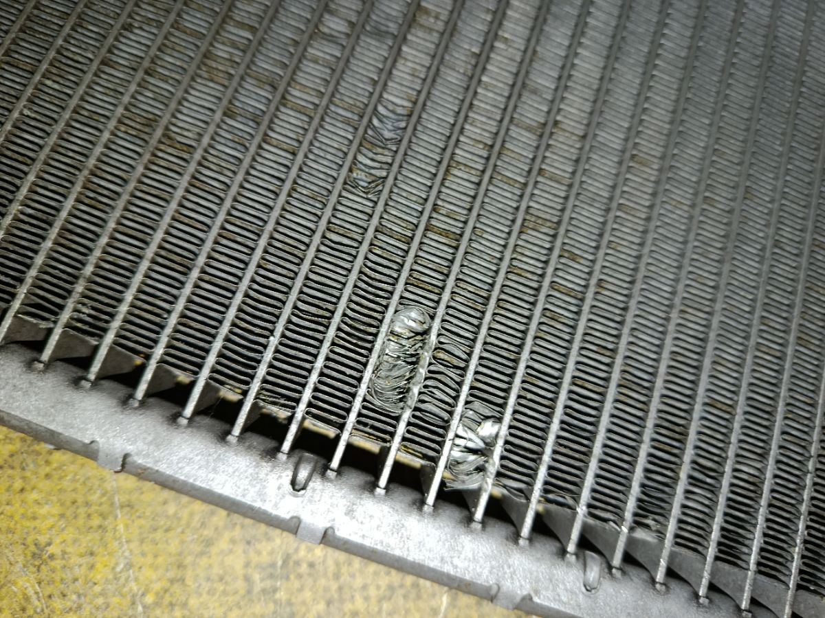 Радиатор кондиционера 92110 1U600, 92110 ED000, FX-267-3170, TD-267-3170 на Nissan Tiida C11 HR15DE Фото 3