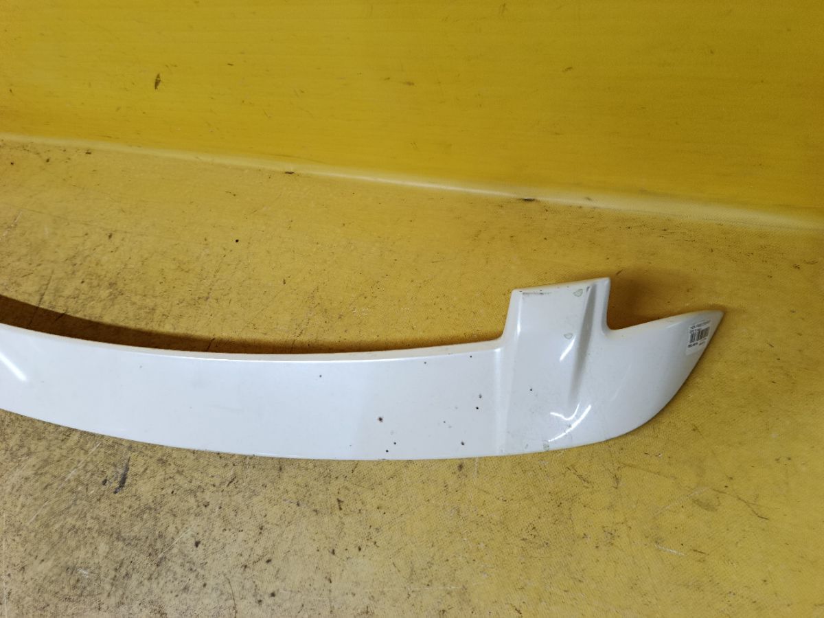 Спойлер на Honda Freed GP3 Фото 3