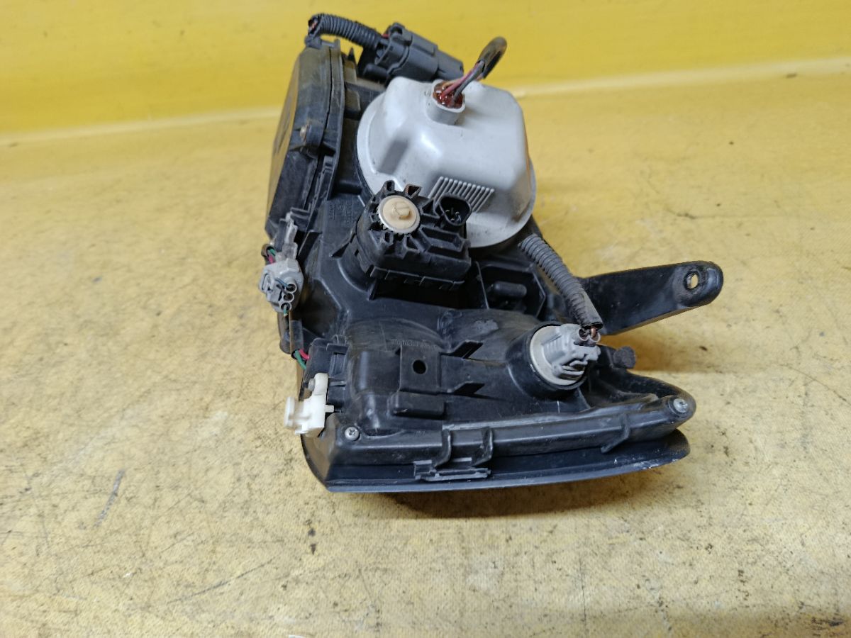 Фара 100-20751 100-20751 на Subaru Legacy B4 BE5 Фото 5