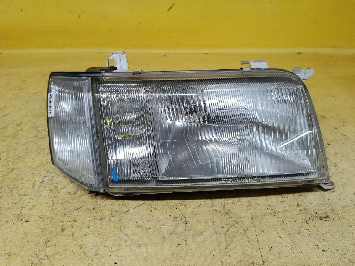 Фара 30-208 30-208 на Toyota Crown JZS151 Фото 1