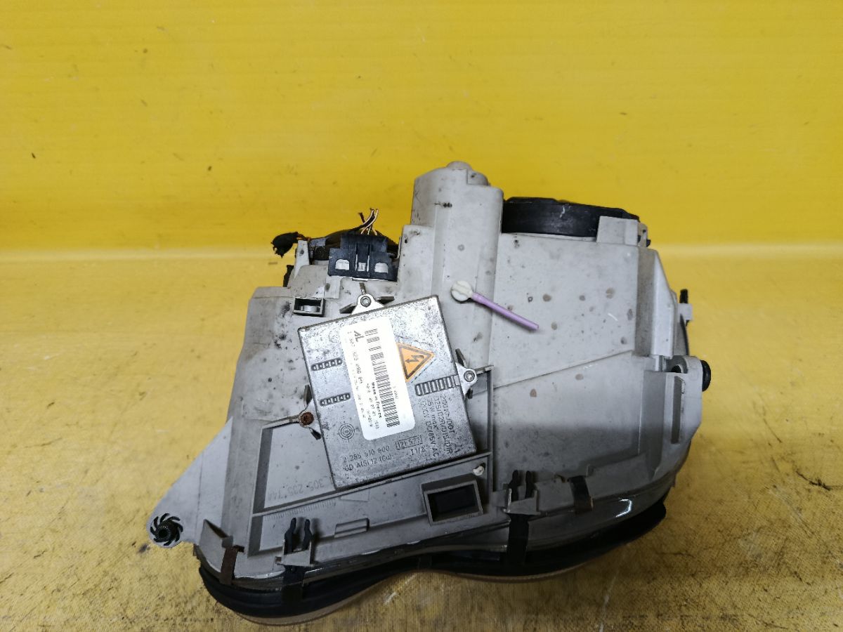 Фара A2038204061 на Mercedes-Benz C-Class W203 Фото 5