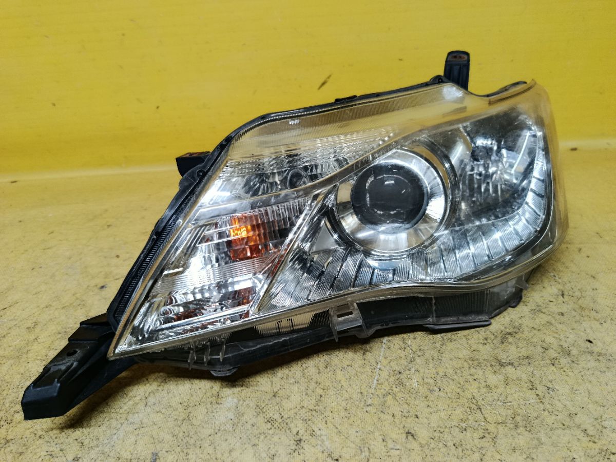 Фара 12-582 12-582 на Toyota Corolla Fielder NZE164G Фото 1