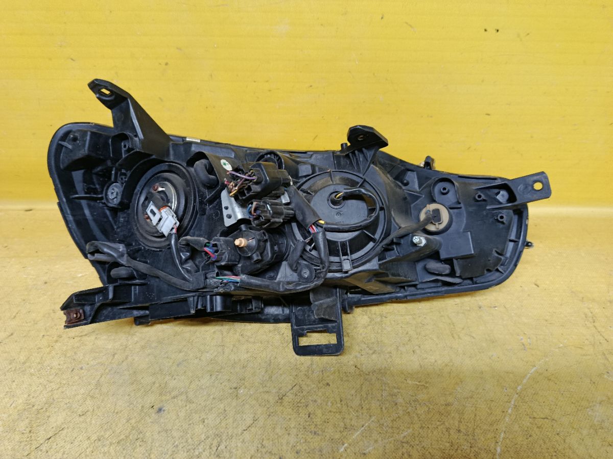 Фара EBM921 EBM921 на Mitsubishi Galant Fortis CX6A Фото 6