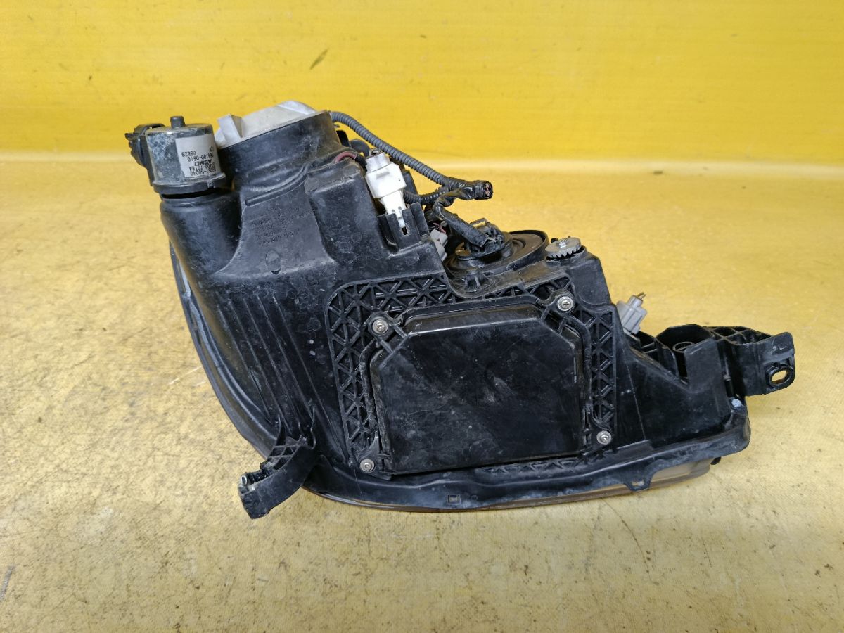 Фара 51-16 51-16 на Toyota Brevis JCG10 Фото 6