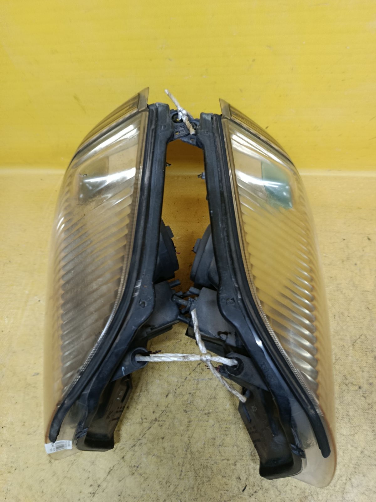 Фара 1669 1669 на Nissan X-Trail NT30 Фото 5