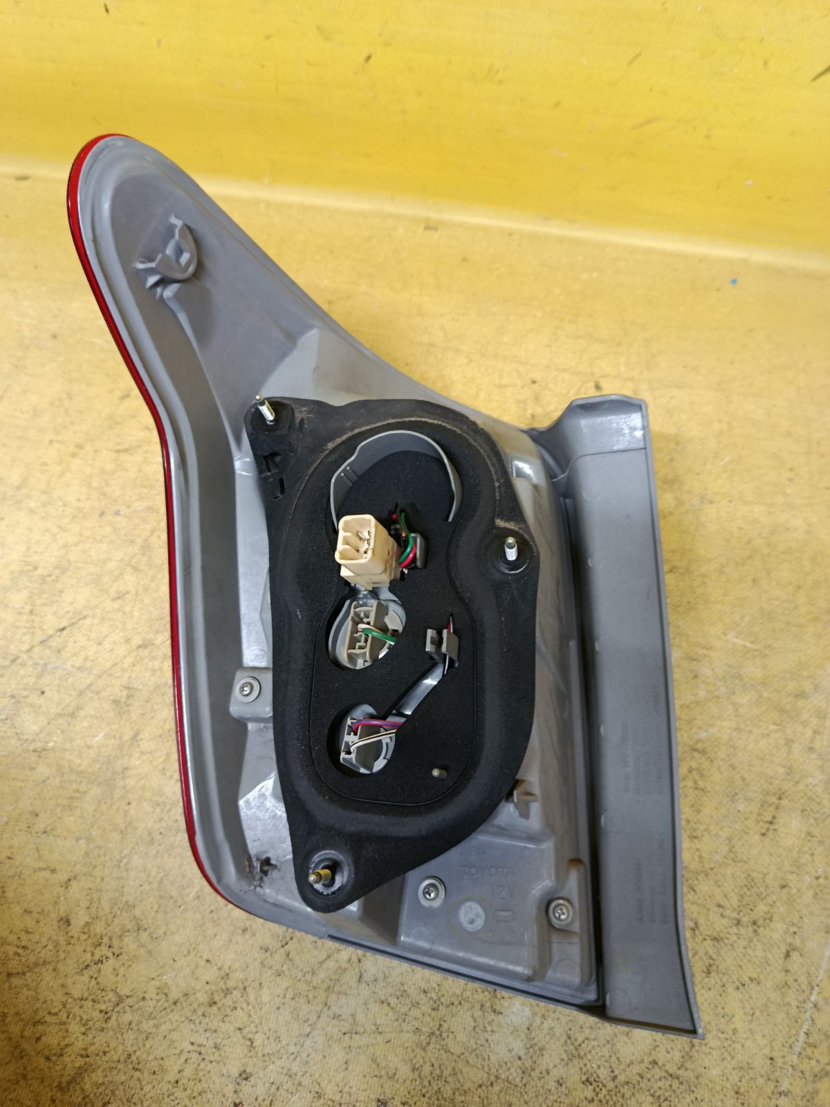 Стоп 13-100 13-100 на Toyota Corolla Fielder NZE144G Фото 6