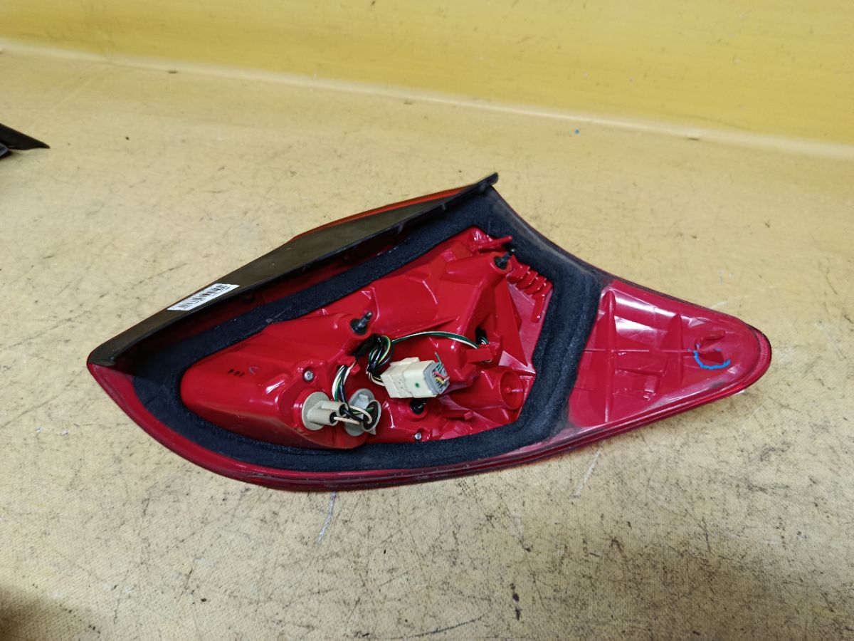 Стоп 42-45 42-45 на Toyota Vanguard ACA33W Фото 5