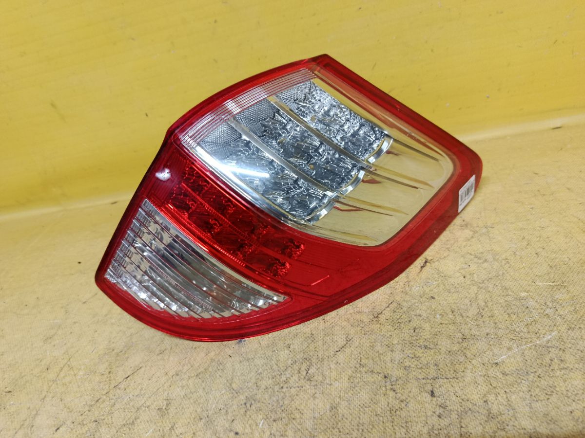 Стоп 42-45 42-45 на Toyota Vanguard ACA33W Фото 1