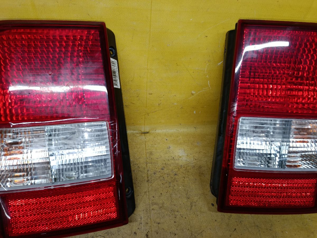 Стоп 1146-330 1146-330 на Mitsubishi Pajero Io H76W Фото 2