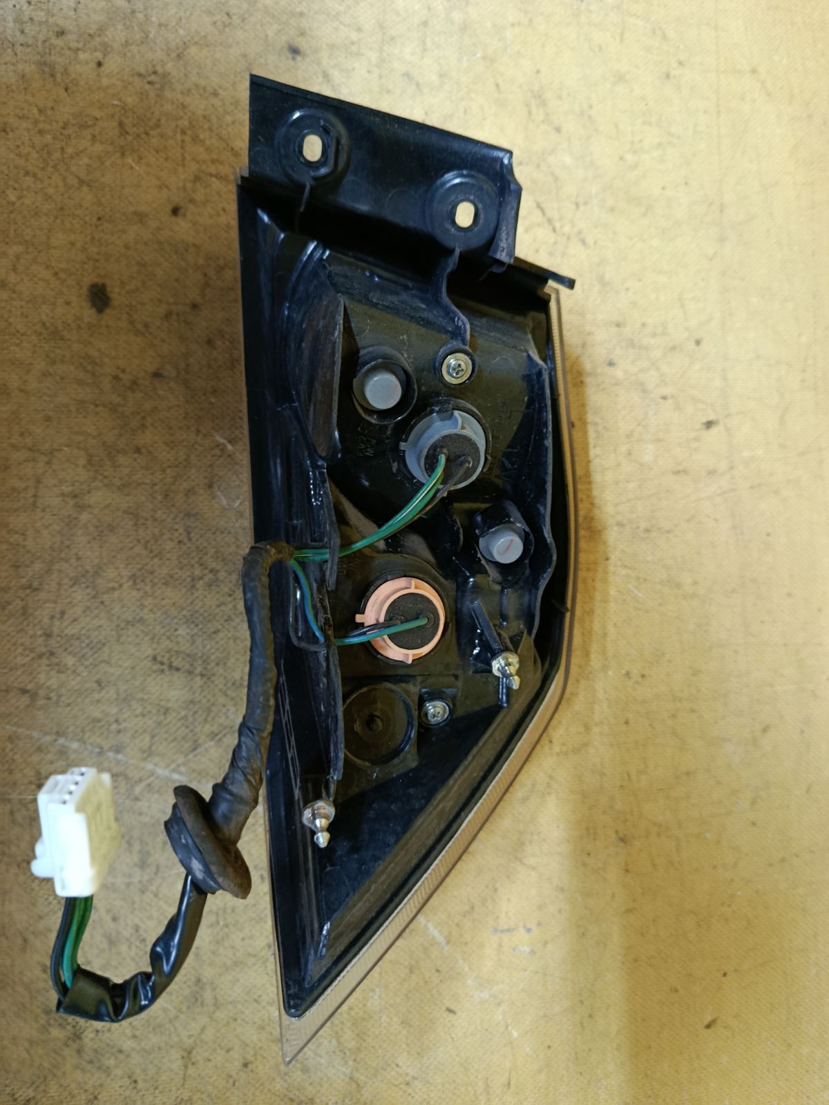 Стоп P5996 P5996 на Mitsubishi Galant Fortis CY4A Фото 4