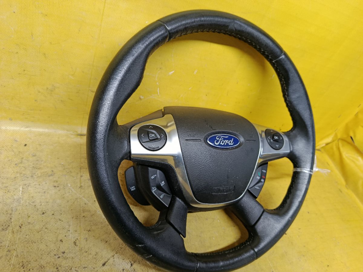 Руль на Ford Focus 3 Фото 3