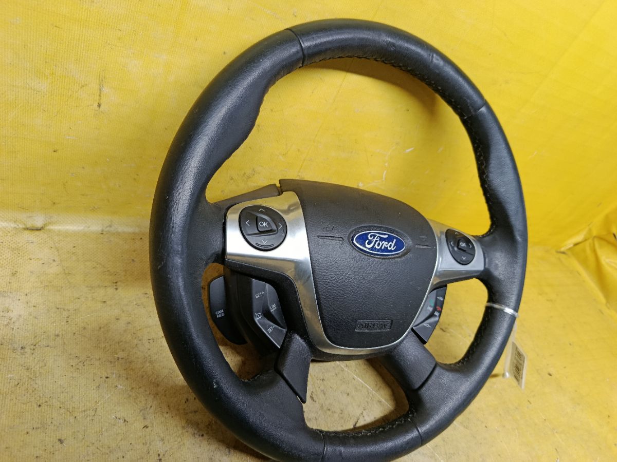 Руль на Ford Focus 3 Фото 3