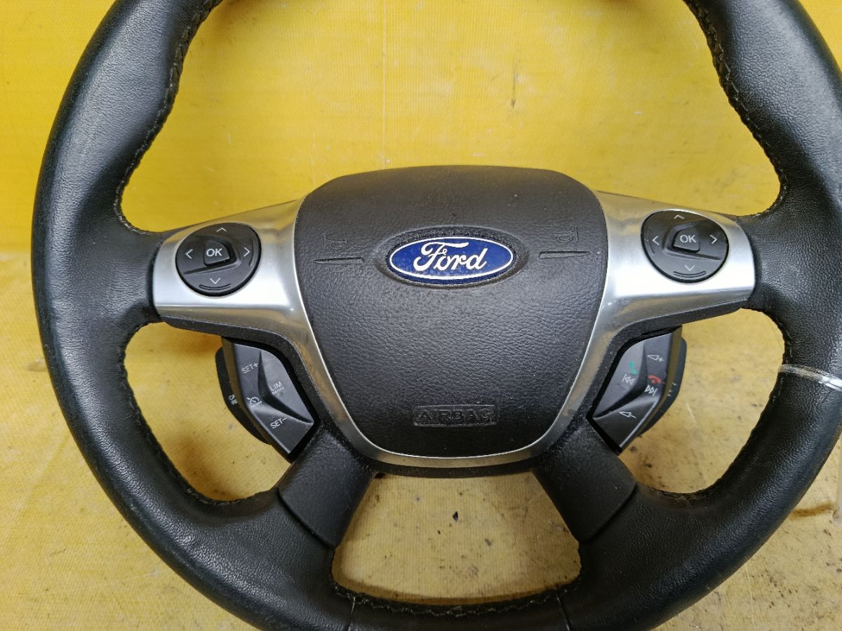 Руль на Ford Focus 3 Фото 7