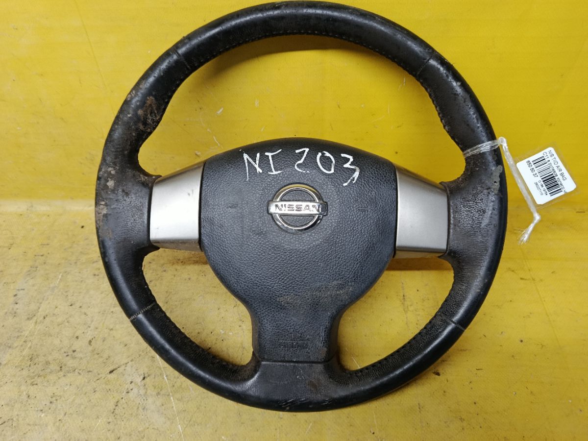 Air bag на Nissan Tiida C11 Фото 1