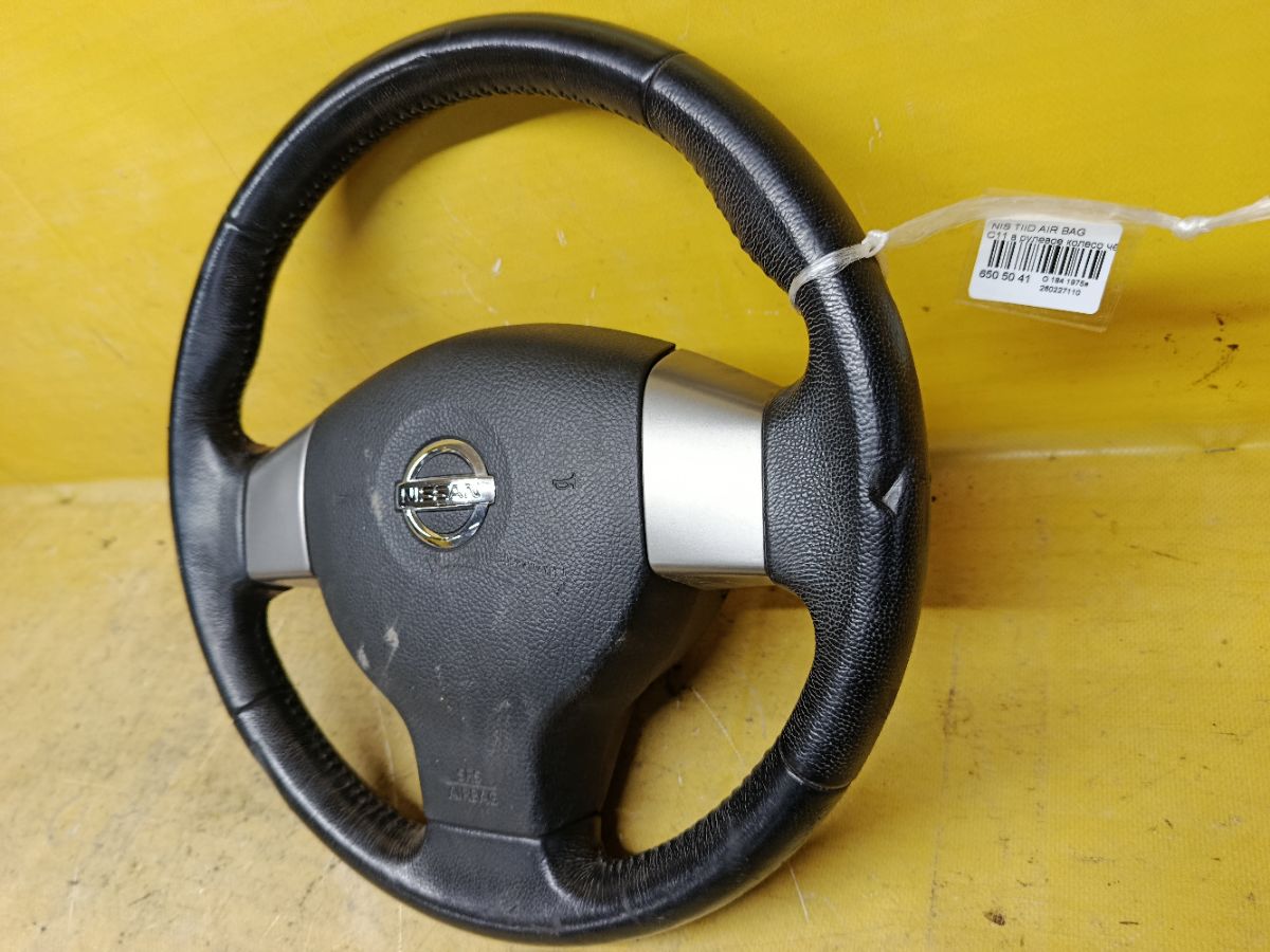 Air bag на Nissan Tiida C11 Фото 2