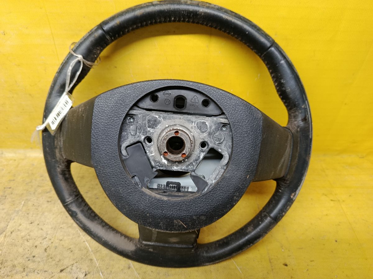 Air bag на Nissan Tiida C11 Фото 2