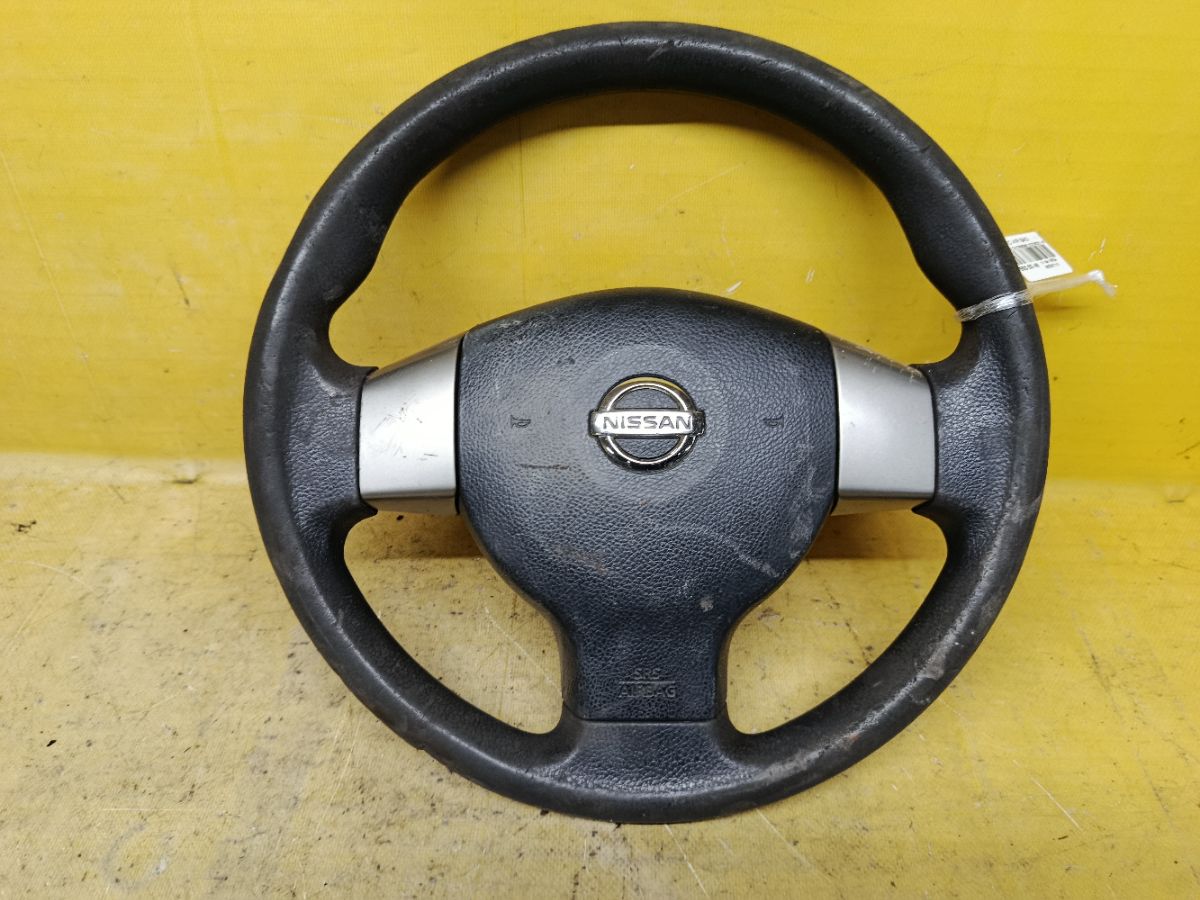 Air bag на Nissan Tiida C11 Фото 1