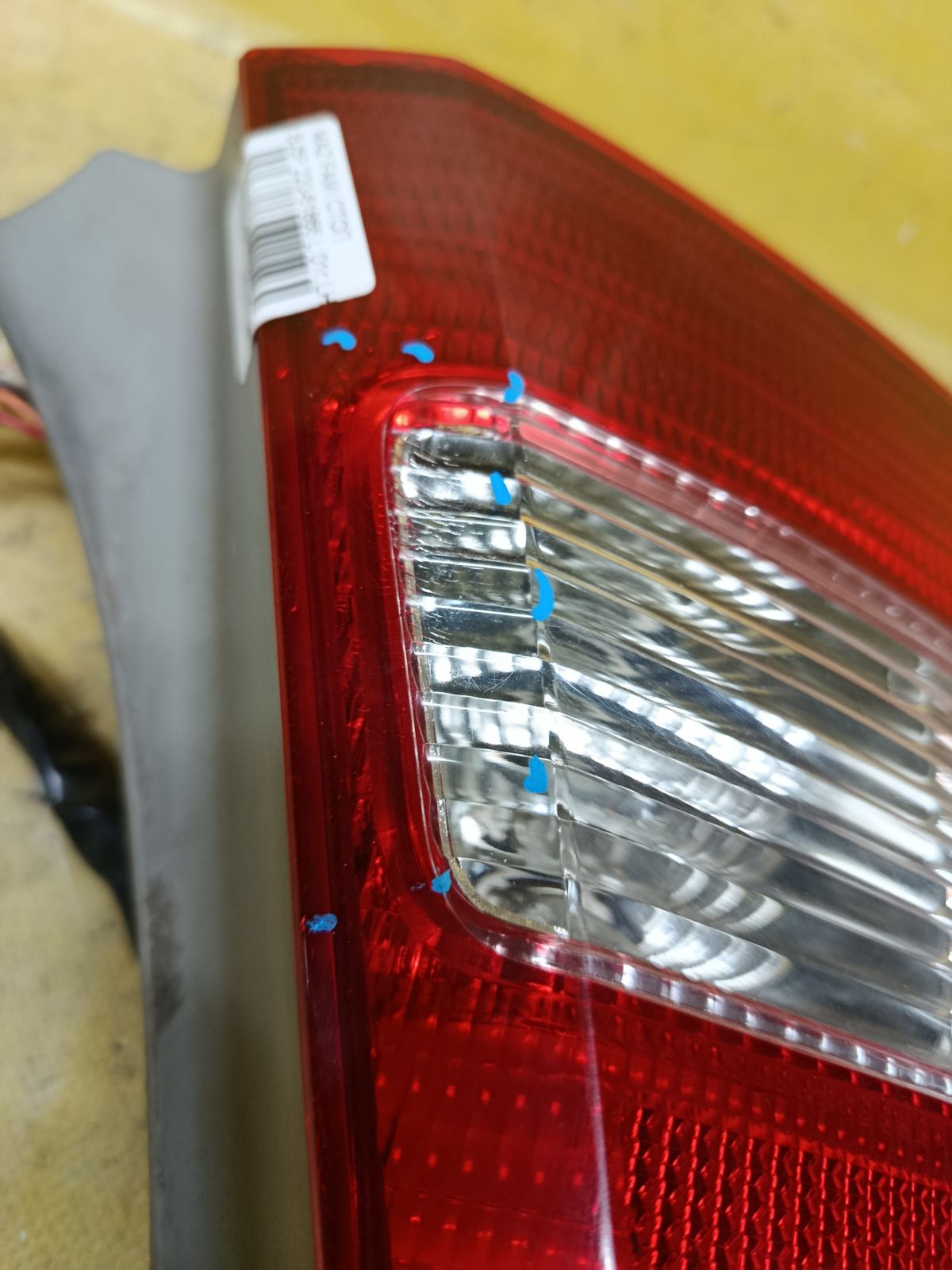 Стоп 220-61866 220-61866 на Mazda Familia BJ5P Фото 7