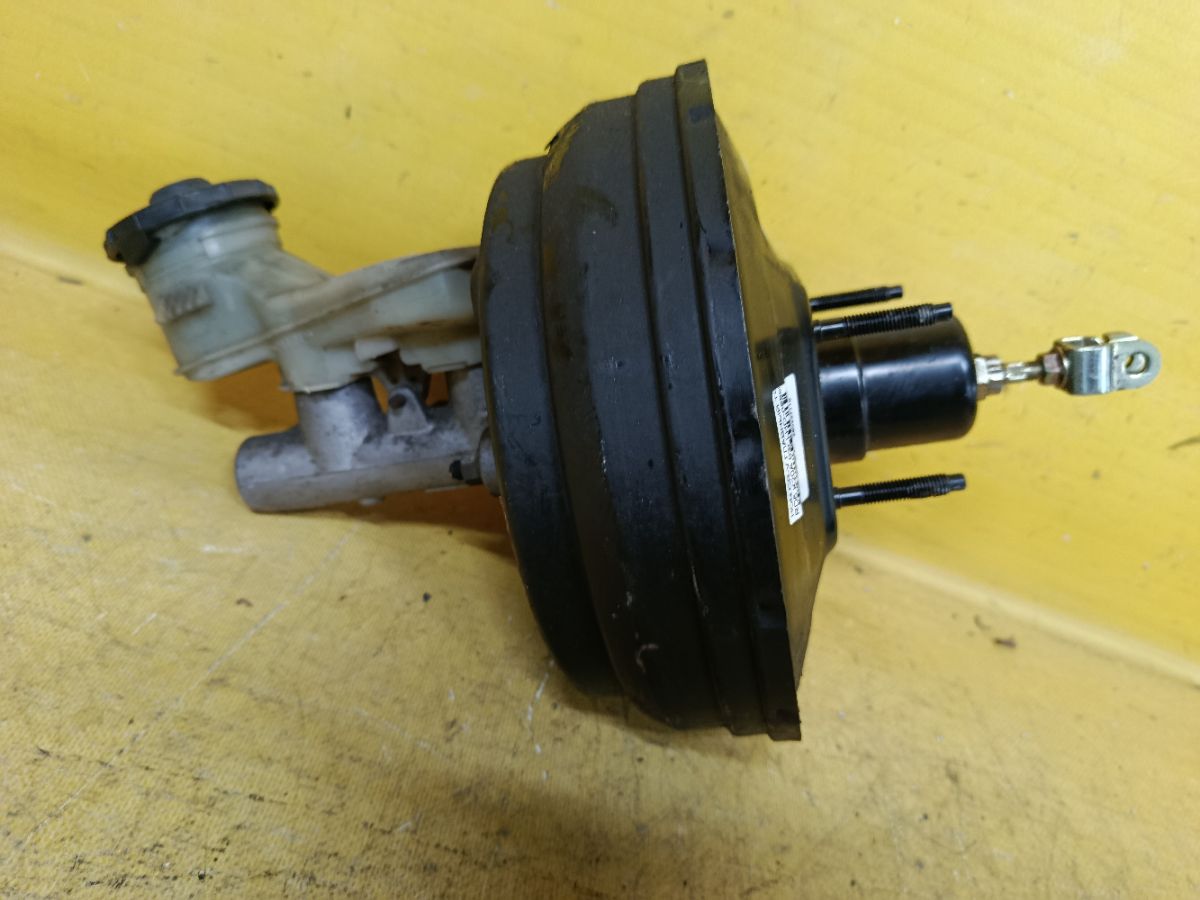 Главный тормозной цилиндр на Honda Cr-V RD5 K20A Фото 2