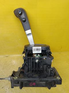 Ручка КПП на Nissan Tiida C11