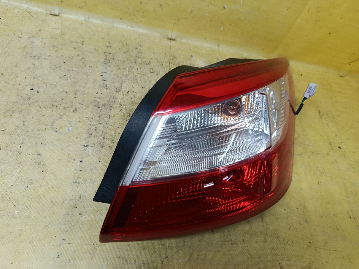 Стоп BM51-13404-WC на Ford Focus 3 Фото 3