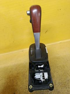 Ручка КПП на Nissan Tiida C11 Фото 2