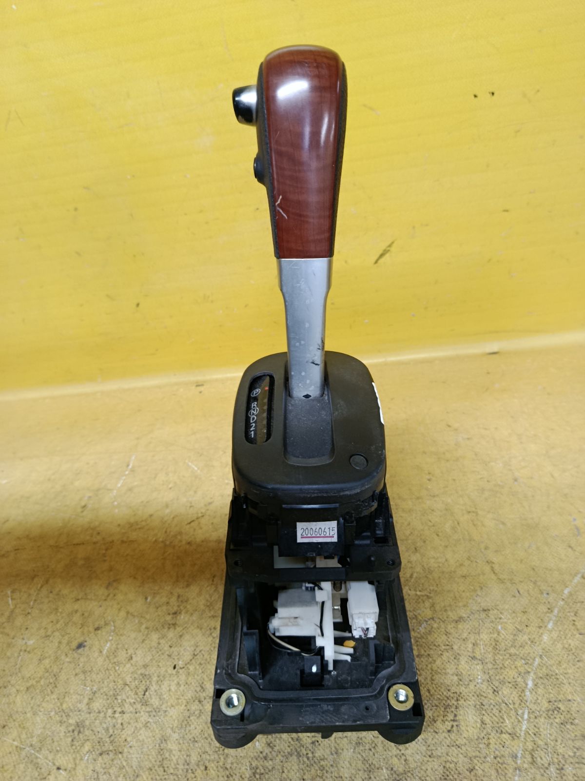 Ручка КПП на Nissan Tiida C11 Фото 1