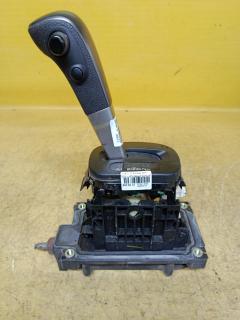 Ручка КПП на Nissan Tiida C11