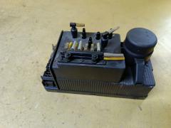 Компрессор центрального замка на Mercedes-Benz S-Class W140.033 104.990 A1408002848