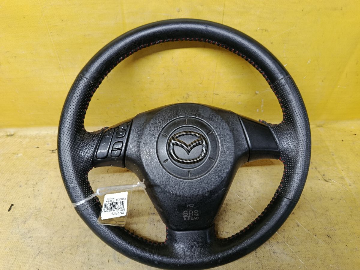 Руль на Mazda 3 BK5P Фото 1