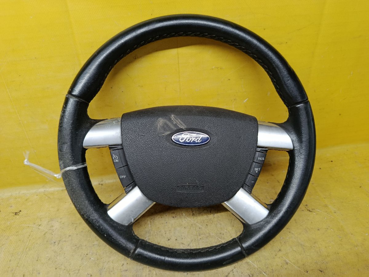 Руль на Ford Focus 2 Фото 1