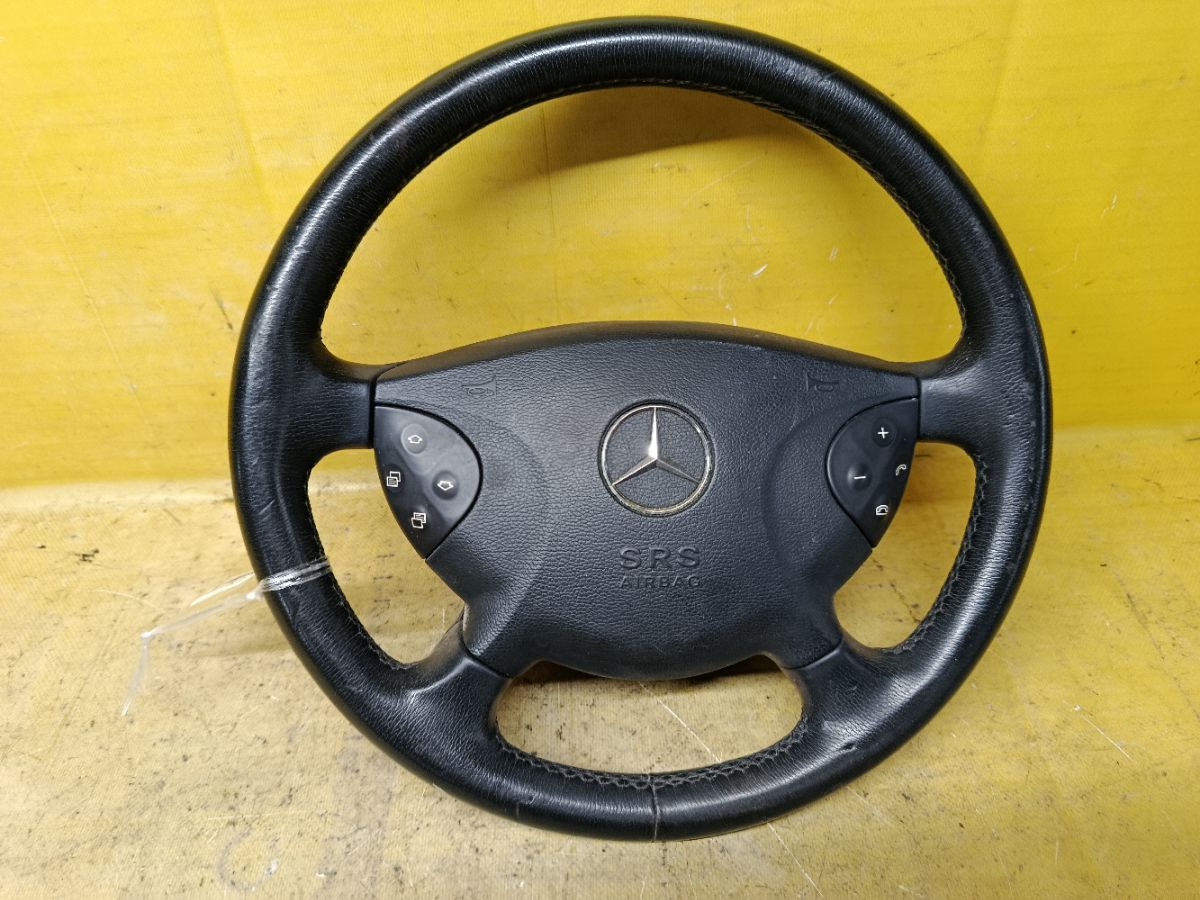 Руль на Mercedes-Benz E-Class W211.065 Фото 1