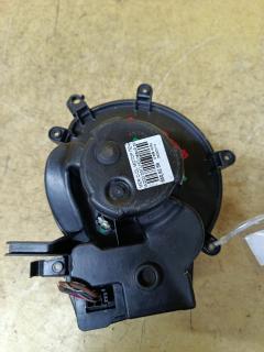 Мотор печки на Mercedes-Benz C-Class W203