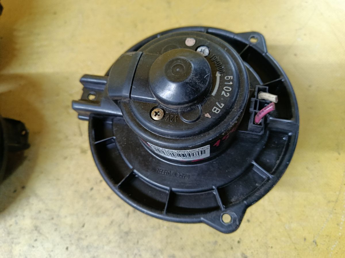 Мотор печки на Mercedes-Benz M-Class W163.154 Фото 1