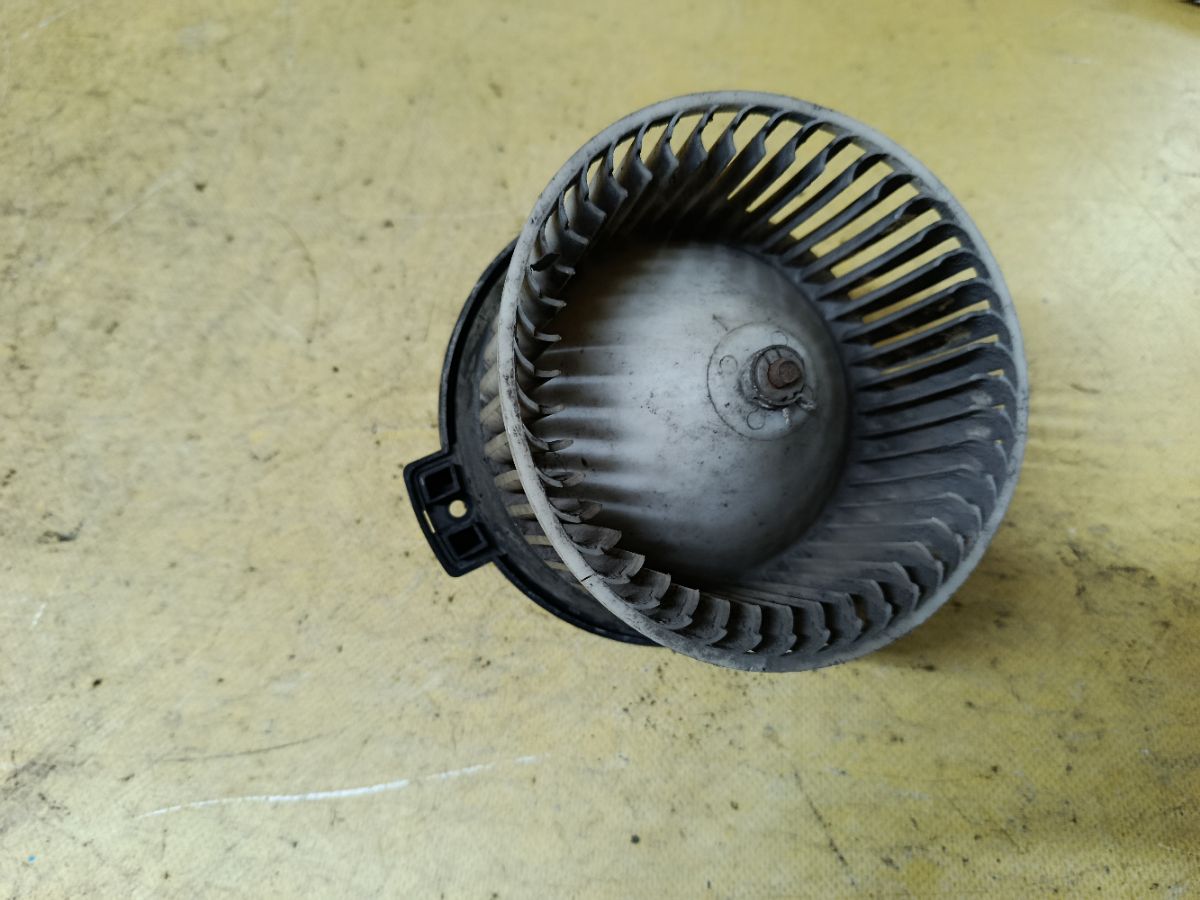 Мотор печки на Honda Cr-V RD1 Фото 2