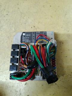 Блок предохранителей на Nissan Tiida C11 HR15DE 284B7-ED02A